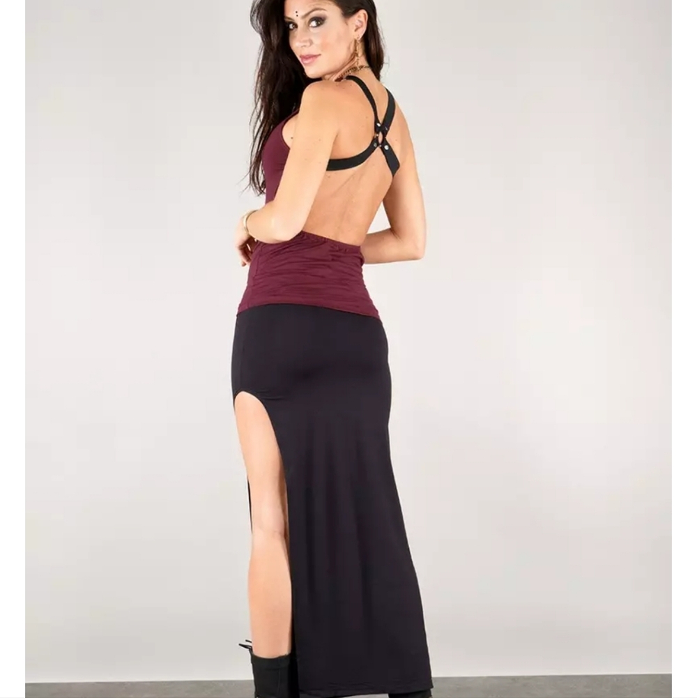 NWOT. Liloo: Katniss Tank Top. Wine Colour. Small